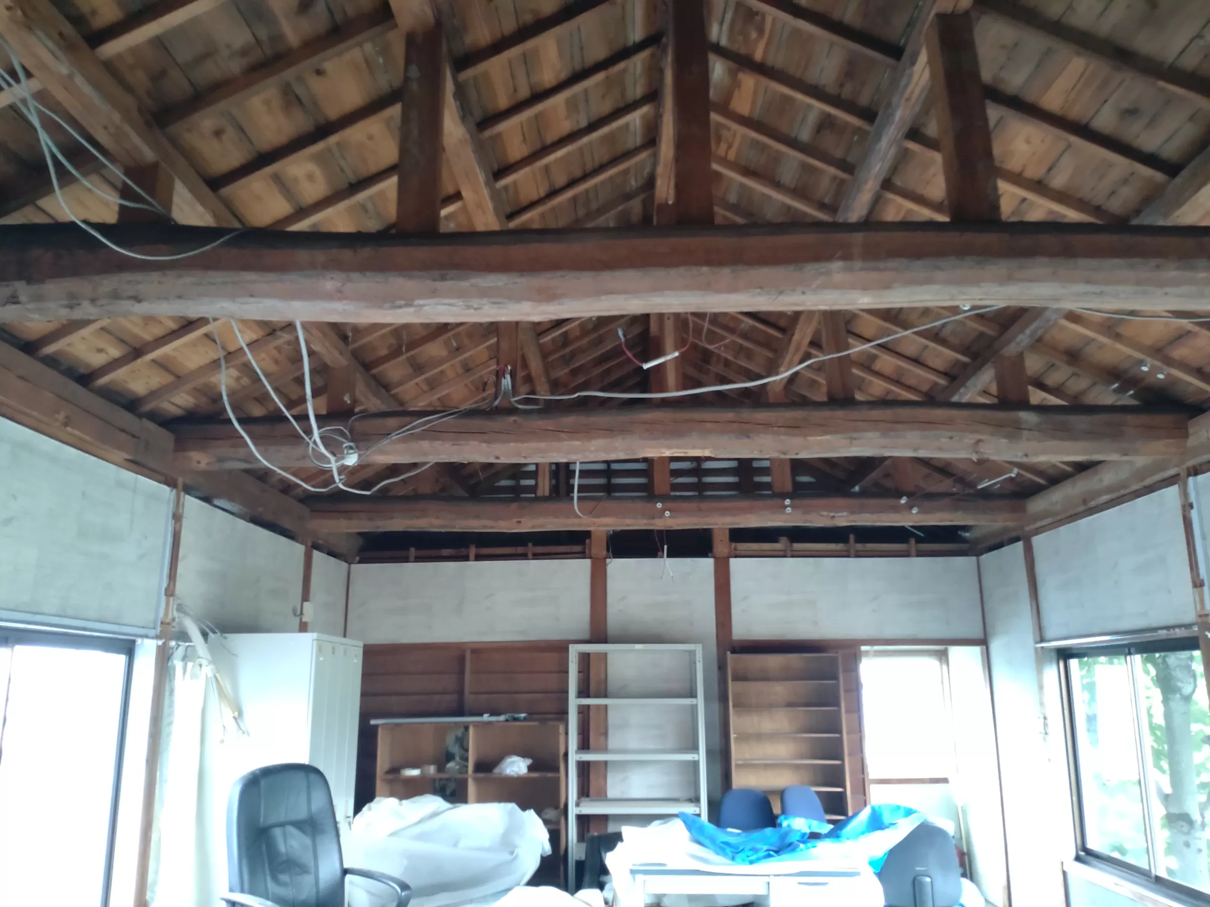 2階天井解体状況