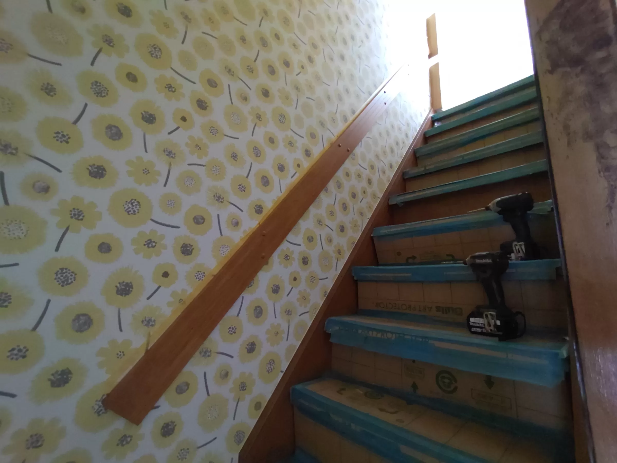 ベースプレート取り付け