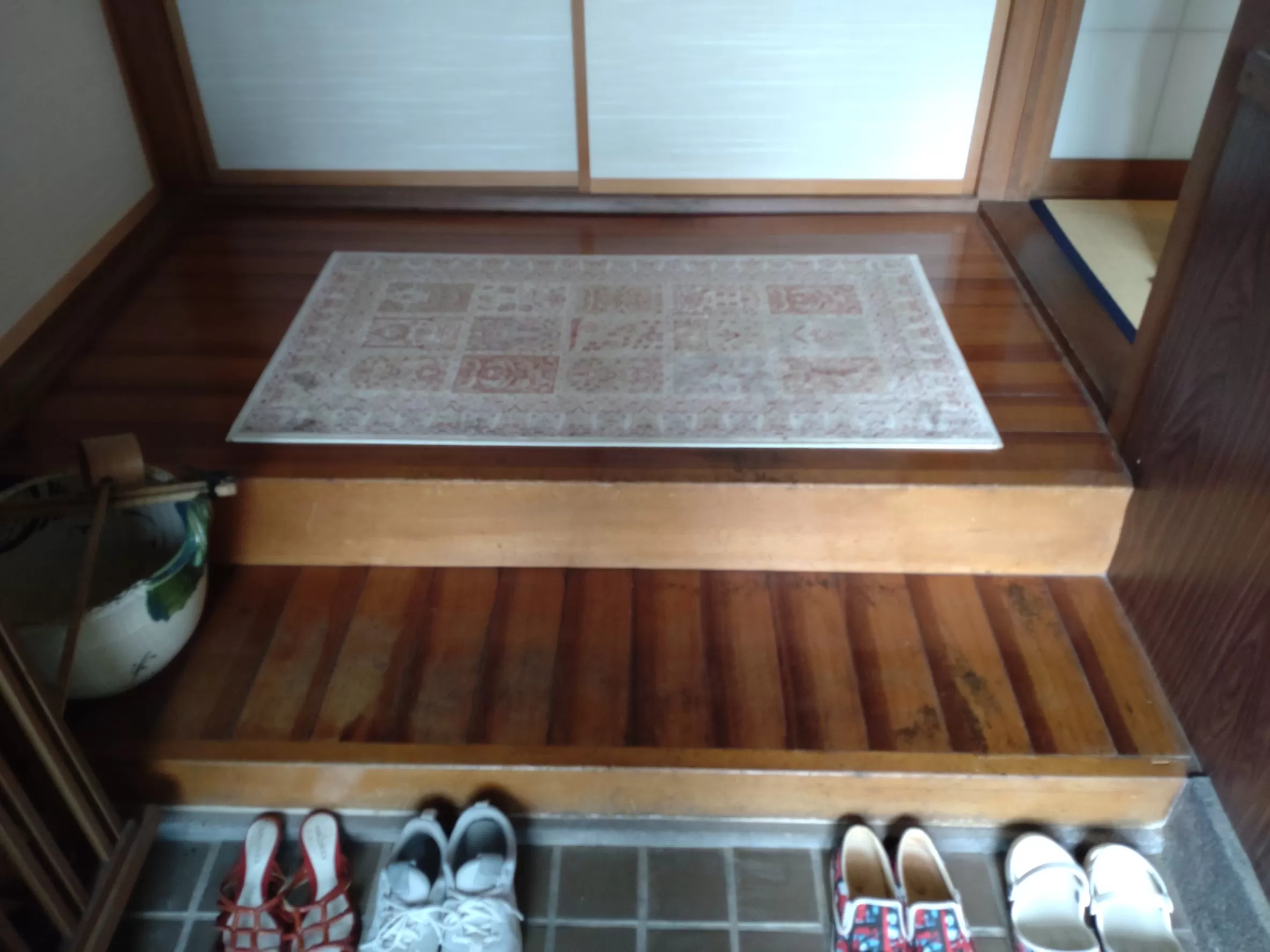 施工前の離れ玄関