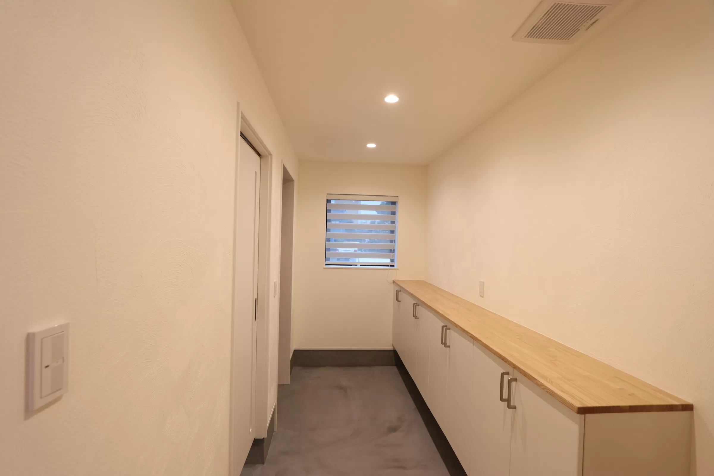 採用例：玄関の床